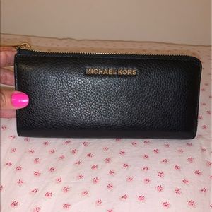 Michael Kors continental wallet